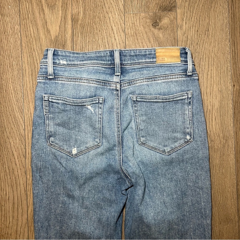Paige Cindy Outseam Slit Jean in Seaspray Distressed Size 27 - Picture 10 of 16